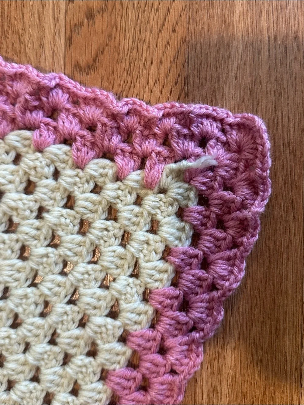 Vintage Handmade Crocheted Baby Blanket Cream Off White Pink Trim 39x48 Granny